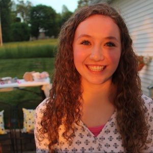 Meet your Posher, Brenna